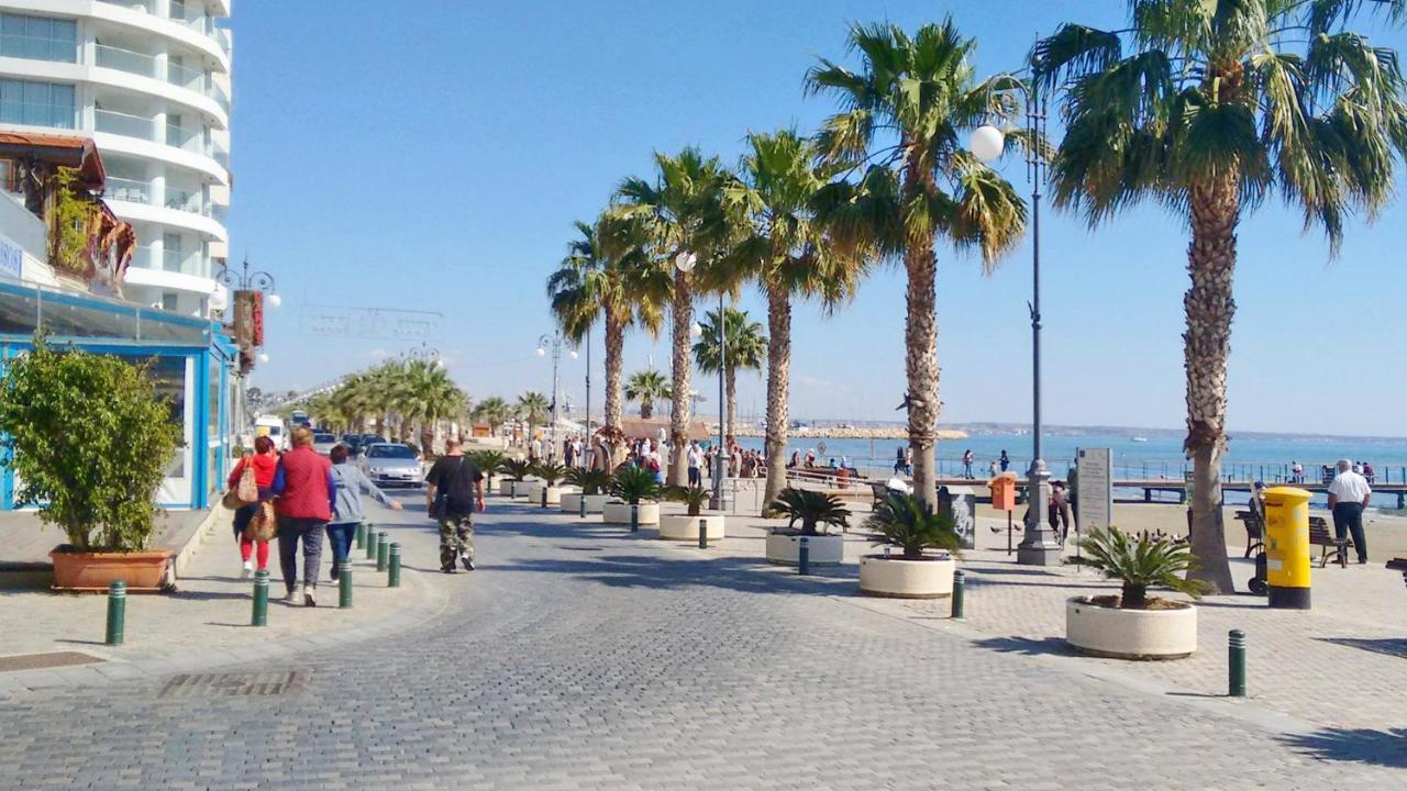 Kave Blue Mackenzie 1 Bdr Flat With Pool Apartment Larnaca Luaran gambar